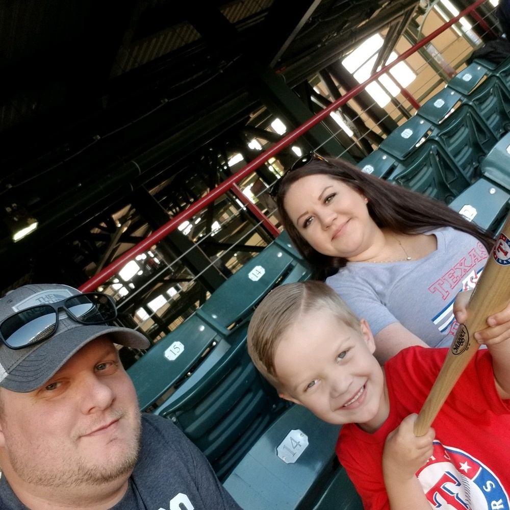 Meet your Posher, Justin